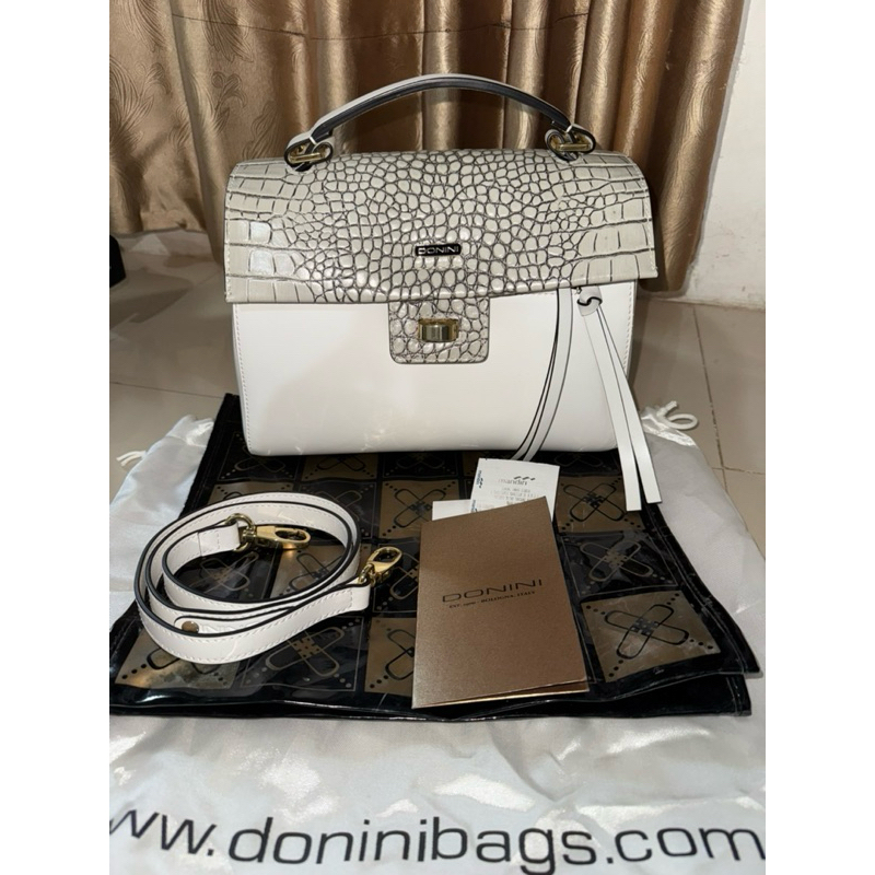 SOLD preloved Tas Donini Roma Croco White