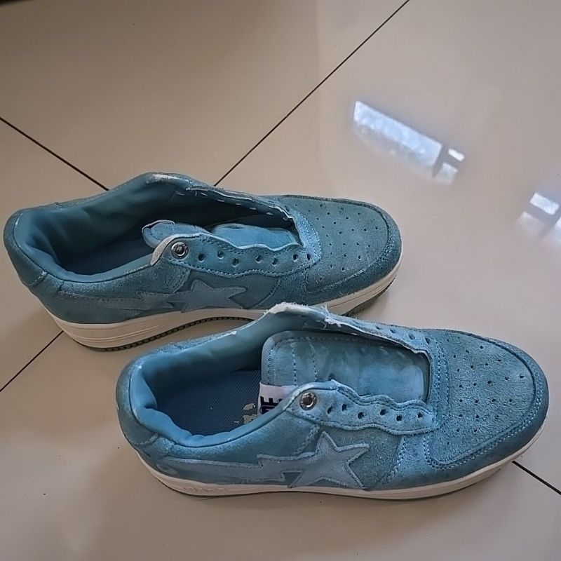 sepatu sneakers bape sta second bekas biru