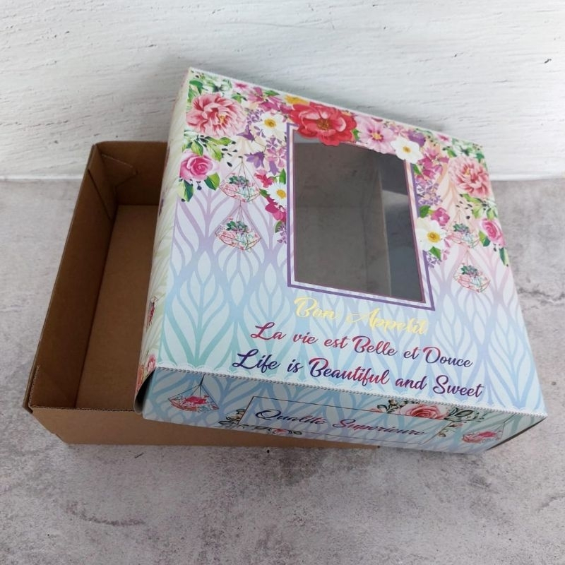 

Dus Kue 25 X 25 X 10 Cake Box Bon Apetit Packaging Corrugated / Dus Cake
