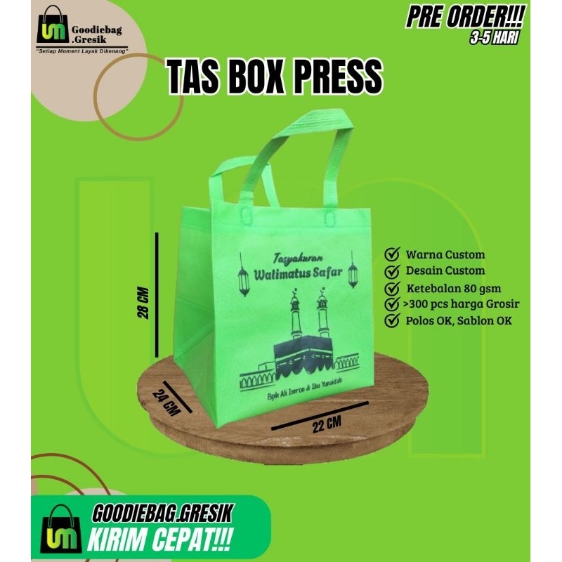 

(12PCS) Harga sudah termasuk sablon(Tas box/Tas Hajatan/Tas Walimahan 24x22x28)