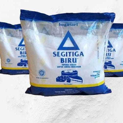 

Tepung Segitiga Biru 500gr / Tepung Terigu Segitiga Biru 500 Gram DAN 1 KG