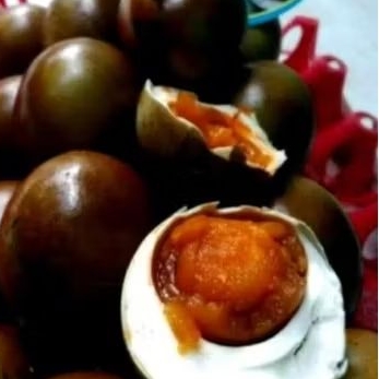 

Telur asin Masir bakar dan rebus asli Brebes paket 15 butir