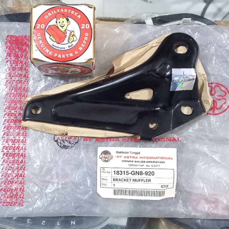 DUDUKAN BREKET BRACKET MUFFLER KNALPOT HONDA ASTREA STAR PRIMA ORIGINAL ORI 18315-GN8-920