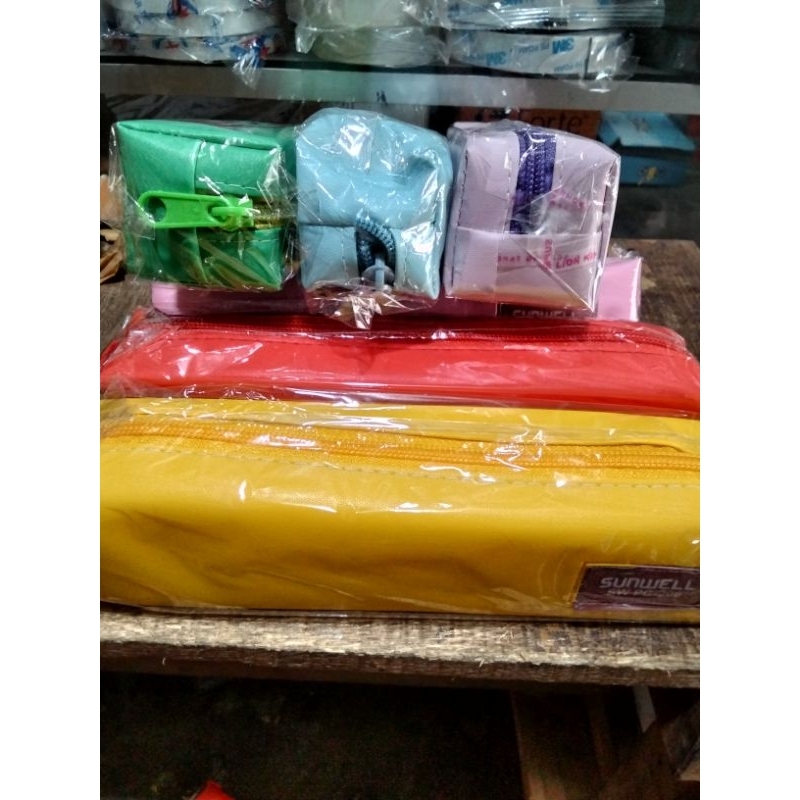 

Kotak Pensil Tas Pensil Sreting Bahan Kain Cewek Cowok