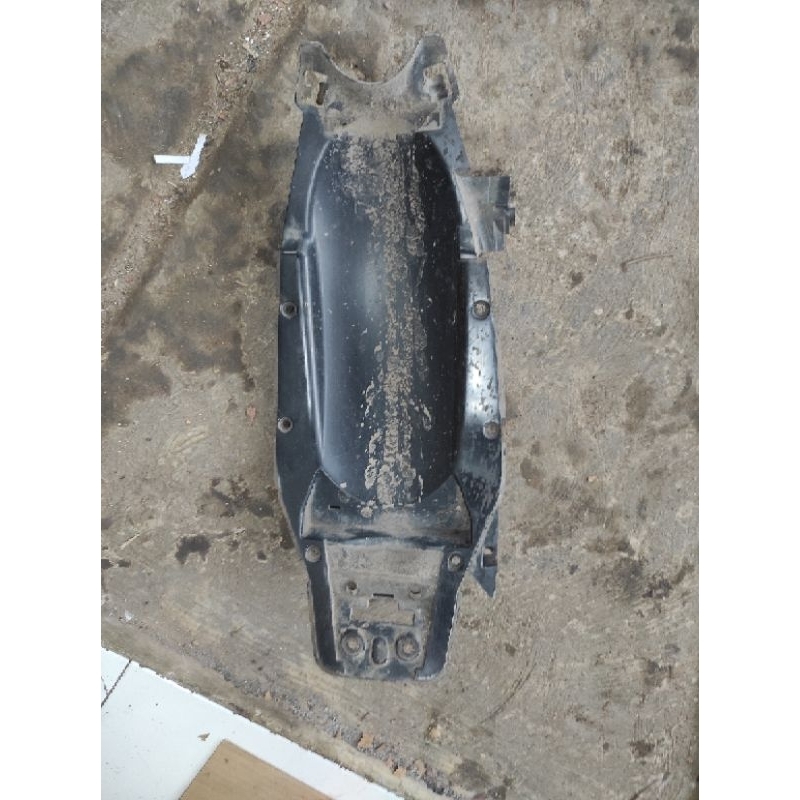 spakbor kolong belakang supra gtr 150