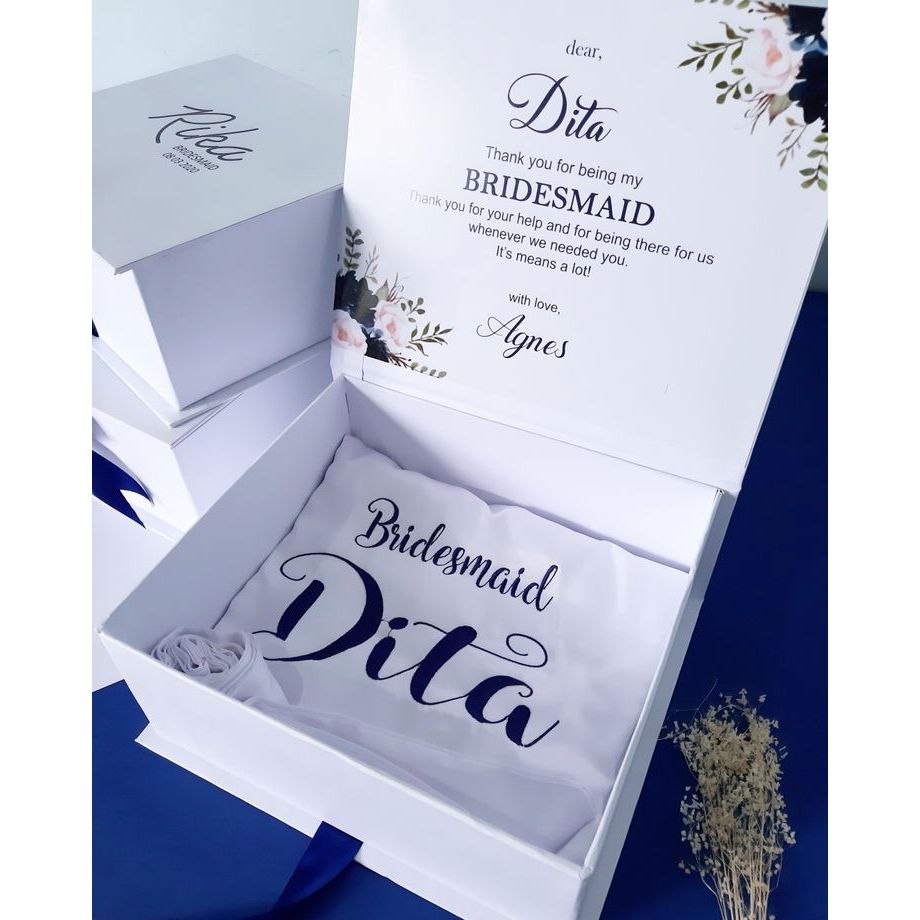 

BEST SELLER HardBox Custom/ box groomsman/ box kain bridesmaid/ box hampers ukuran 25X30X10