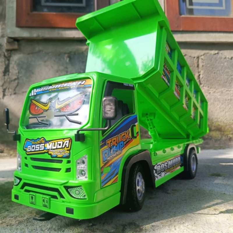 miniatur dump truk Giga| miniatur truk plastik| truk mainan jumbo