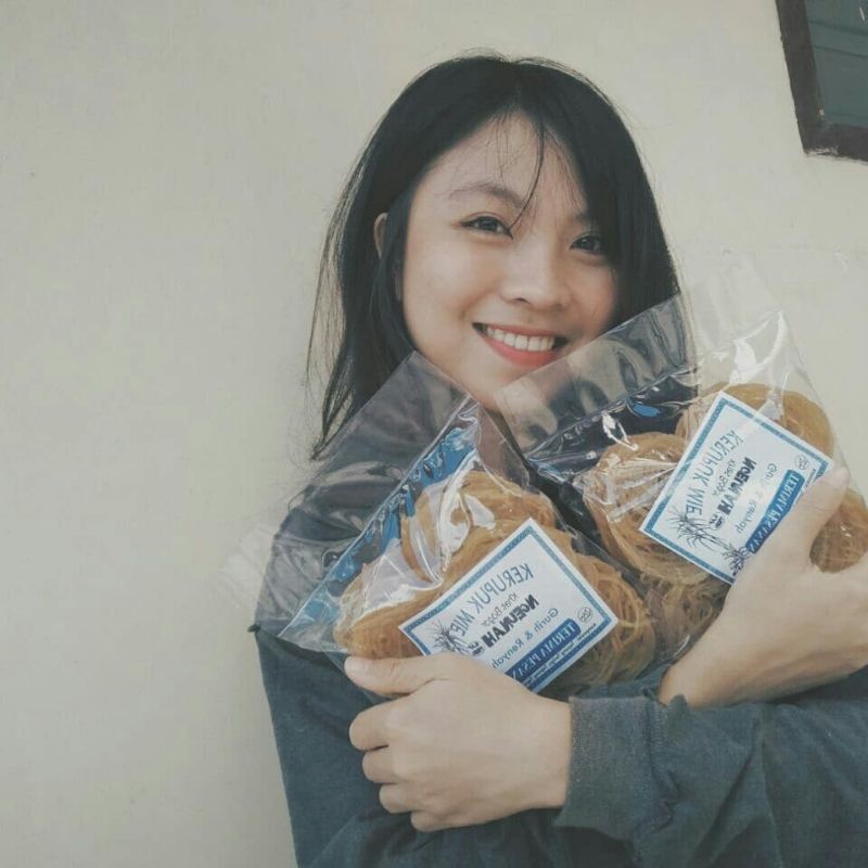 

kerupuk mie bogor mentah 750 gram