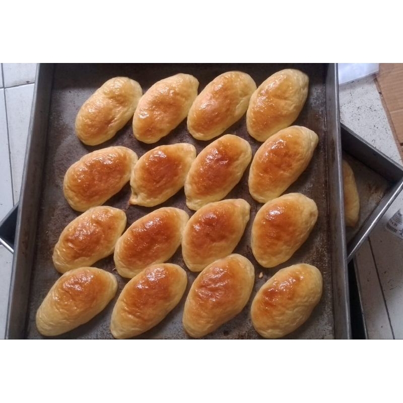 

Roti Manis 50gr Fresh Homemade Dapur LUN isi 6, isi 12, isi 25 dan isi 50