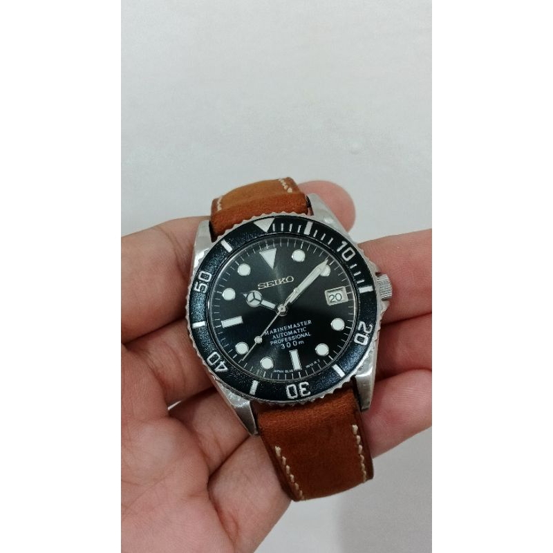 Seiko automatic skx023 mod divers 7s26 black dial