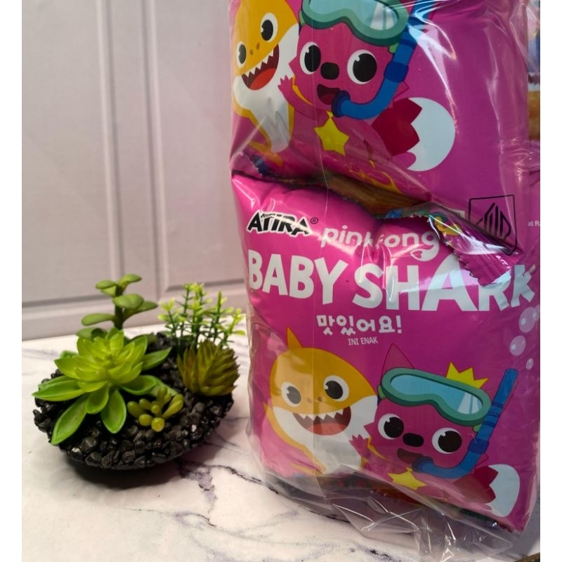 

snack berhadiah baby shark atira isi 10pcs/pack