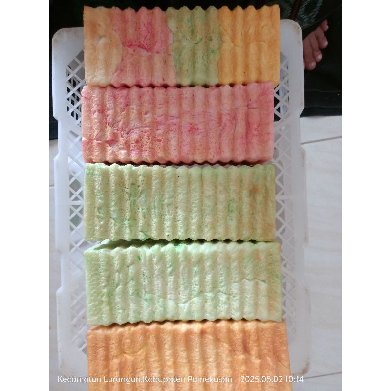 

ROTI BAKAR BANDUNG KASINO | DELICIOUS TASTE UKURAN 20X8X8 RASA RANDOM