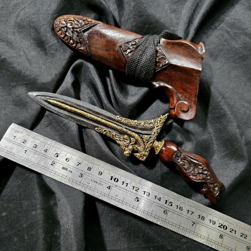 Keris Nogo Rojo J Ageman Kinatah sepuh Emas Pamor Kelengan