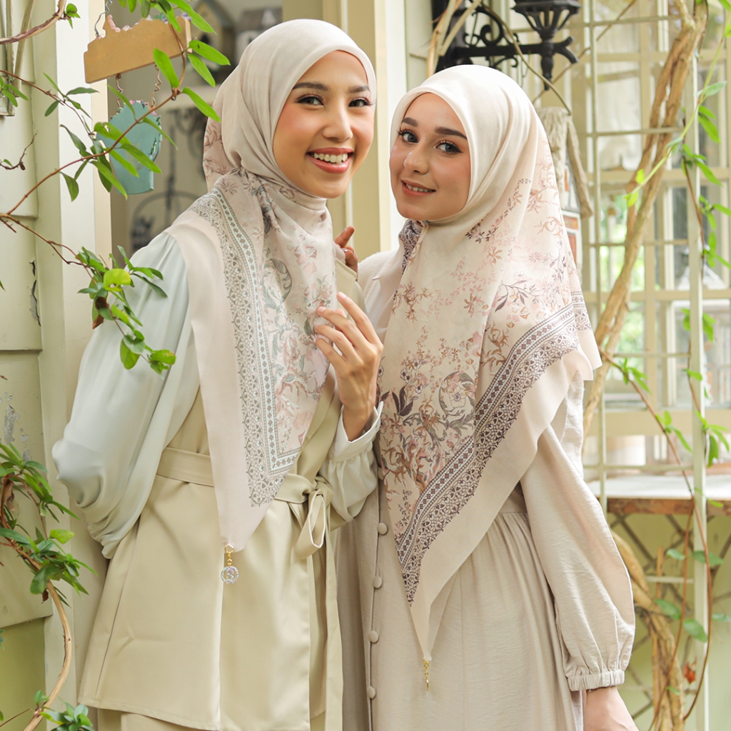 Umama Scarves Box - Kerudung Motif Hijab Segi Empat Premium Umama Scarves (include box)