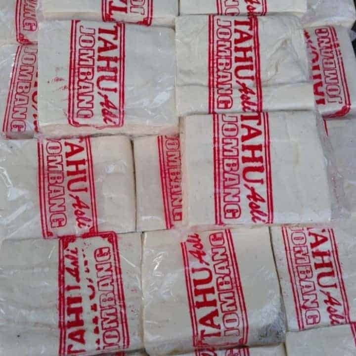 

Tahu Jombang Asli 1 Pack — Gurih, Lembut, Cocok Goreng, Tumis & Camilan | Tahu Legendaris Fresh & Higienis