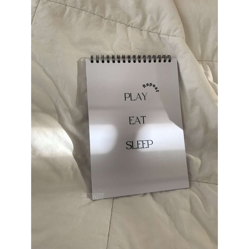

GLUMBY A Classic Three Lines Sketch Book