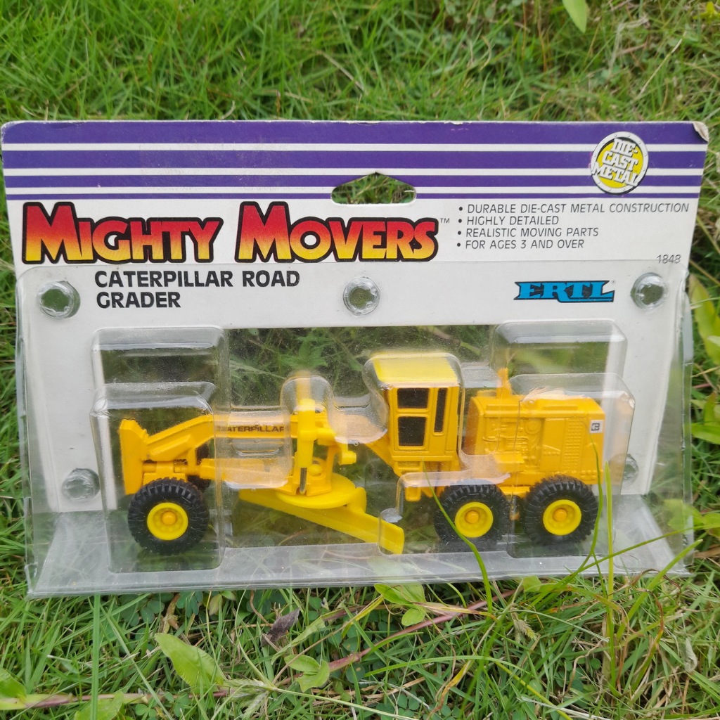 ERTL Caterpillar CAT Road Grader JUNK ROSOK