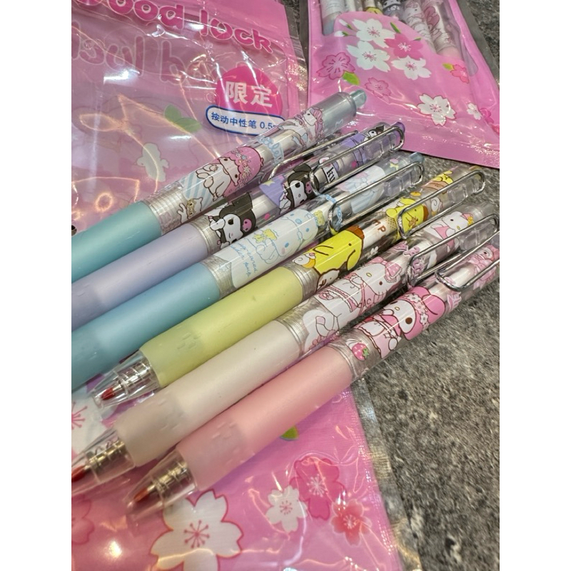 

PULPEN SET SANRIO BALLPOINT KUROMI MELODY POMPURIN LITTLE TWIN SANRIO ISI BANYAK