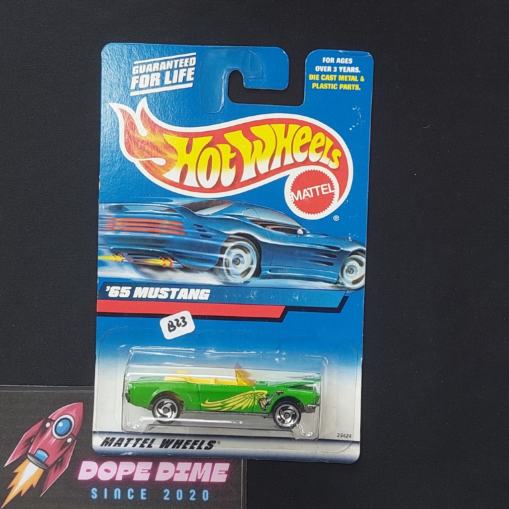Hot Wheels 65 Mustang Convertible Hijau