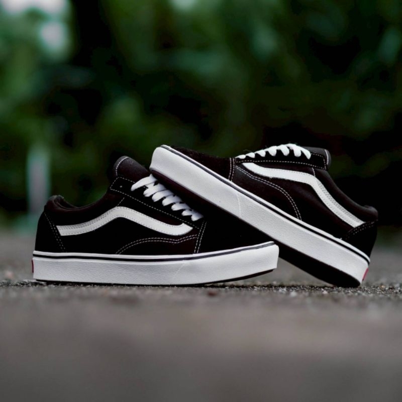 Old Skool Comfycush Black White