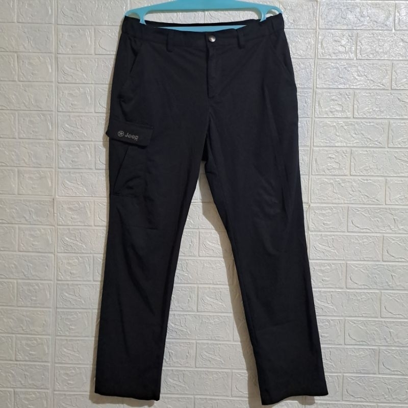 Celana cargo slimfit Jeep