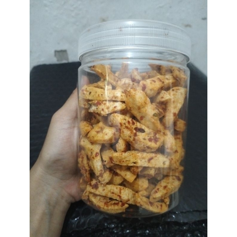 

basreng chili oil uk 200gr(toples) dan 250gr(refil)