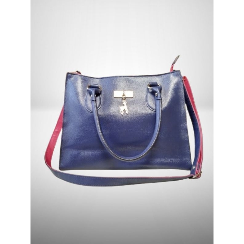 Tas wanita sling bag juga hand bag, warna Navy, brand MERTTE, kulas, tas fesyen wanita korean style,