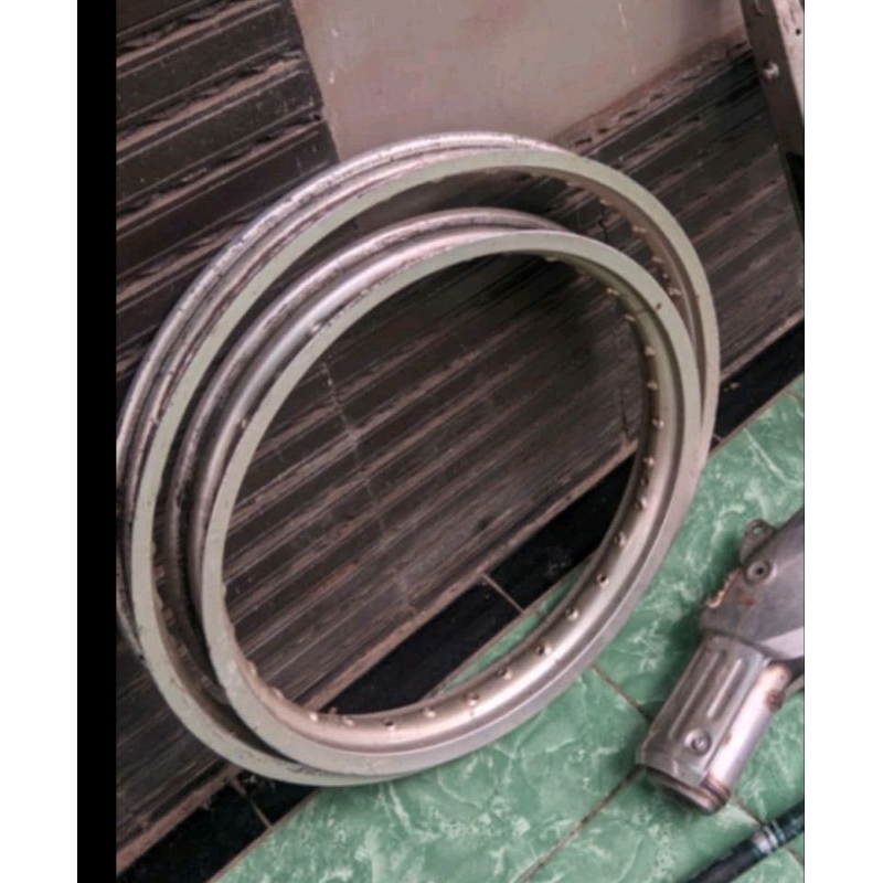 ring 18 21 /160 215  Takasago Excel Asia