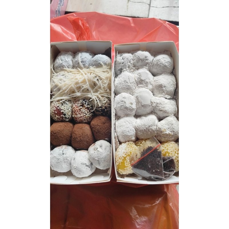 

Mochi gemoy enak lezaaaat isi 15pcs