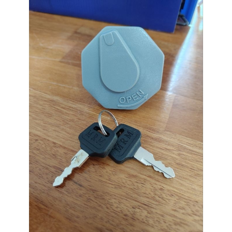 tutup tangki solar L300 fuel tank cap L300 PS100 kunci tangki L300