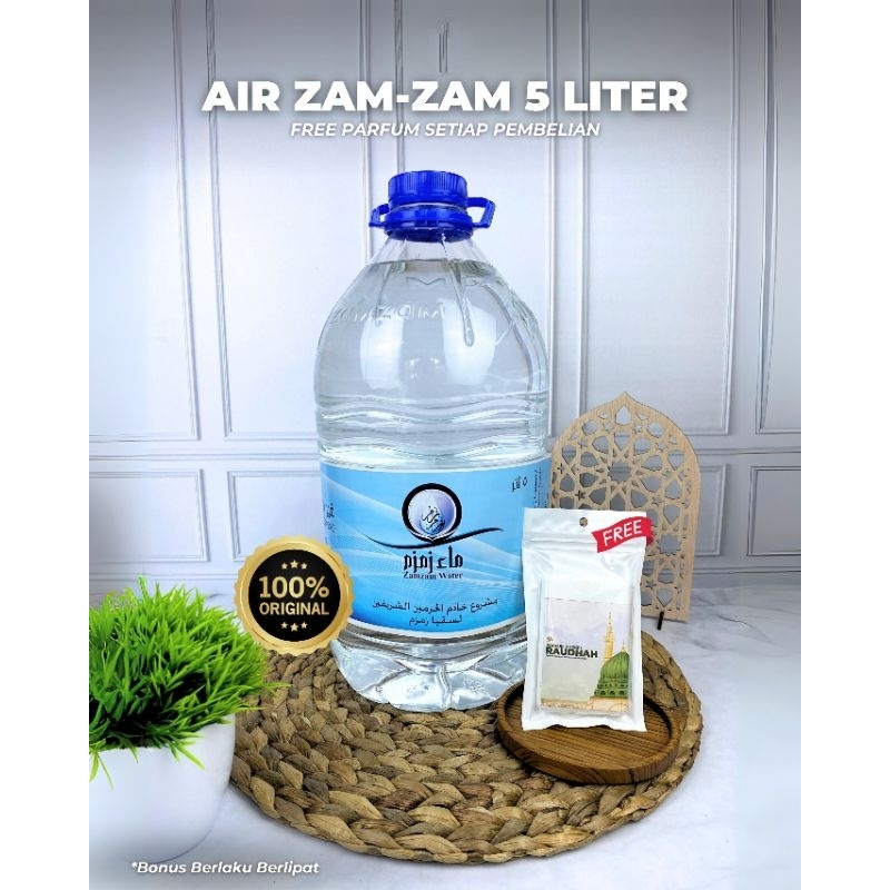 

Air Zam-Zam Galon isi 5 Liter Non Barcode, Kualitas Asli 100 Free Parfum Pocket Raudhah Haji Umroh