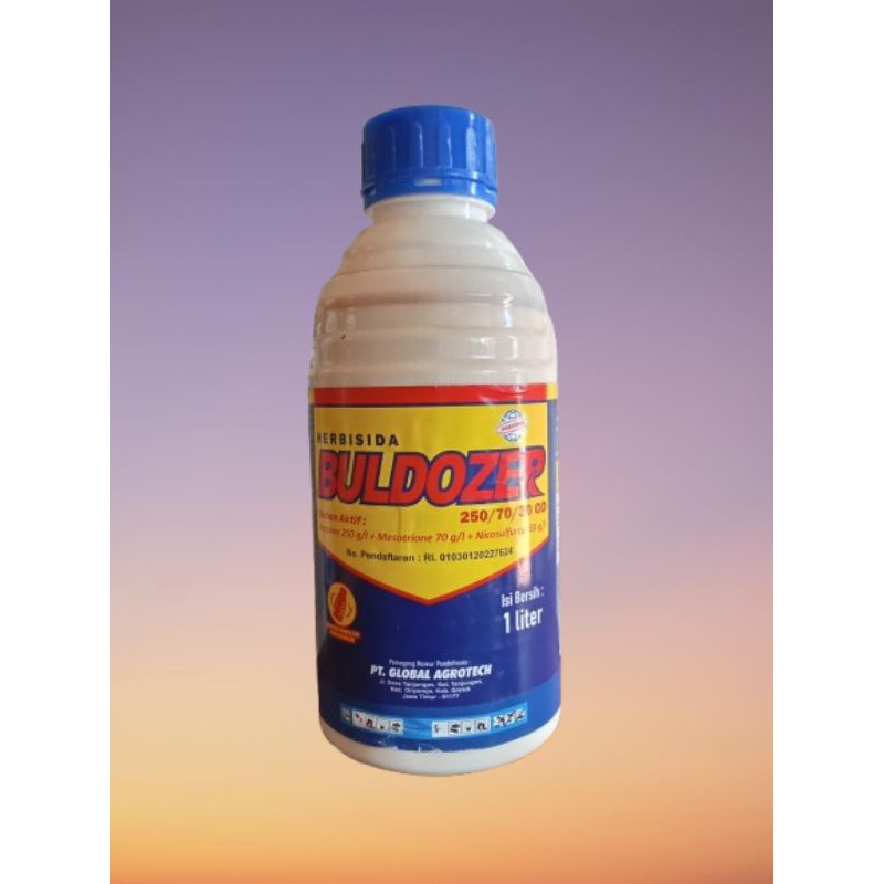 

BULDOZER (1 Ltr - Bonus Kaos) Herbisida selektif jagung