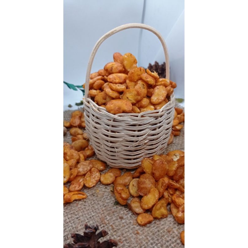 

KACANG KORO KUPAS PEDAS 250GR
