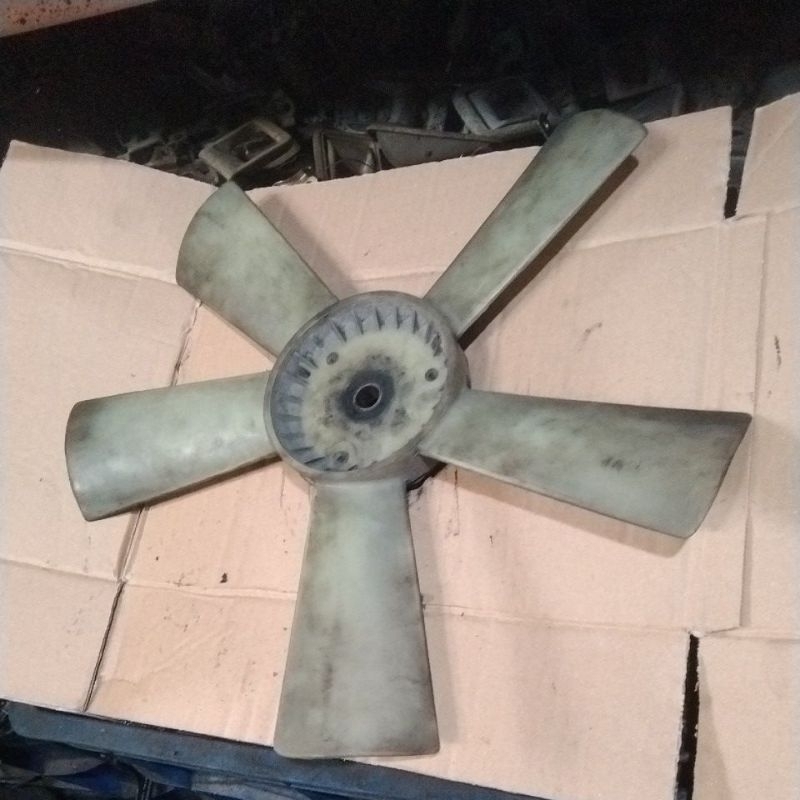 KIPAS RADIATOR MERCEDES MERCEY BENZ W124