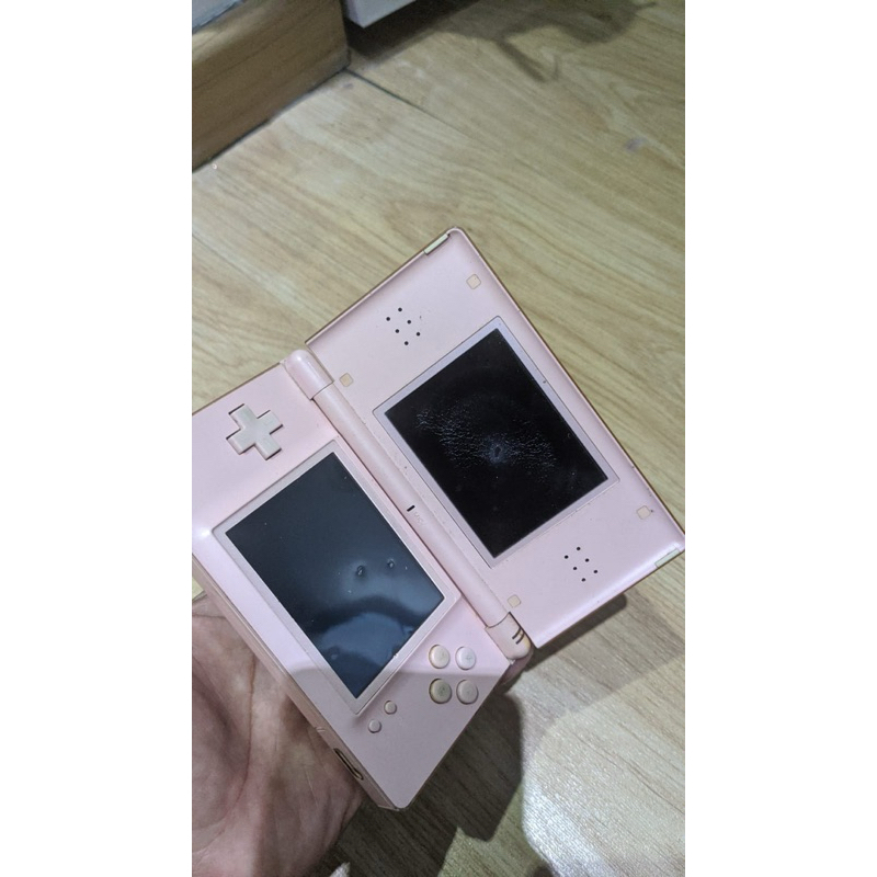 Nintendo DS Lite Pink rusak