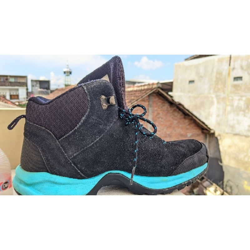 (Bisa Nego, Chat) Sepatu Outdoor | Sepatu Gunung | Sepatu Mokzhaware Bekas | Big Size | Sepatu Outdo