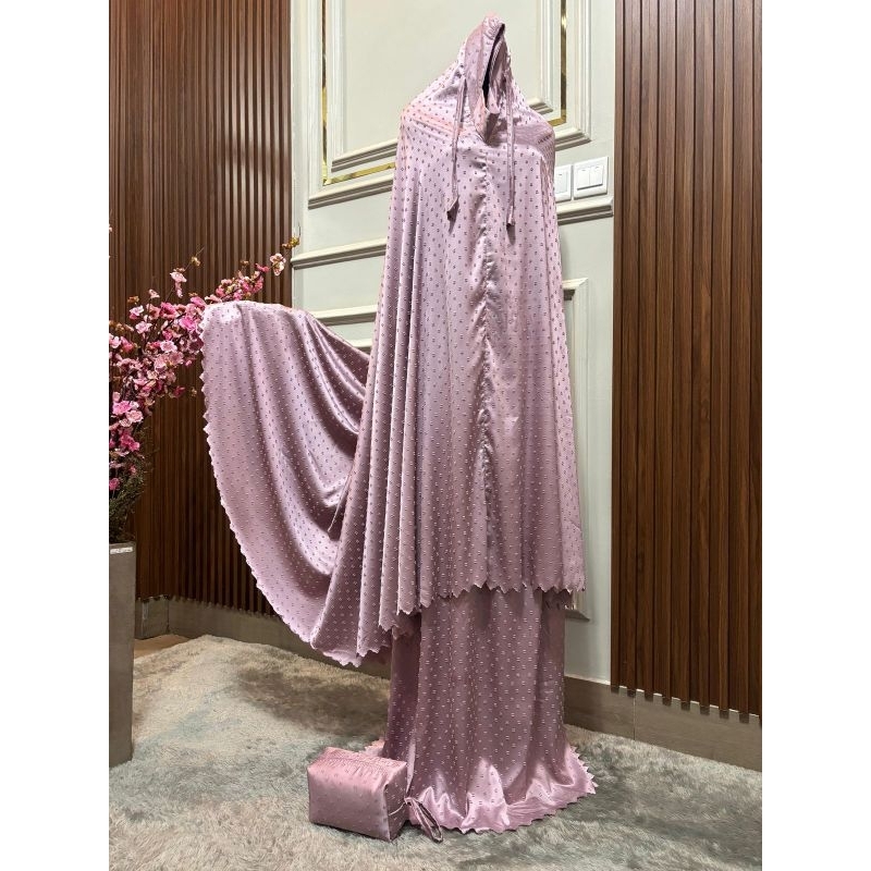 Mukena Armani Uragiri | mukena terkini | mukena silk | mukena armani silk premium | mukena termurah