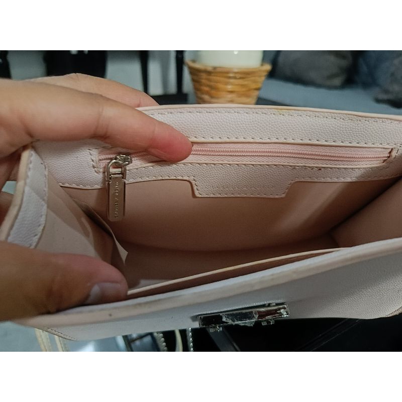 Tas Sling Bag Charles & Keith Pink White