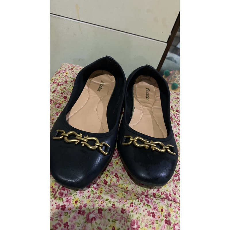 Flat Shoes Bata