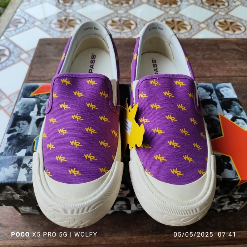 Sepatu Compass x Boy Pablo Purple size 39