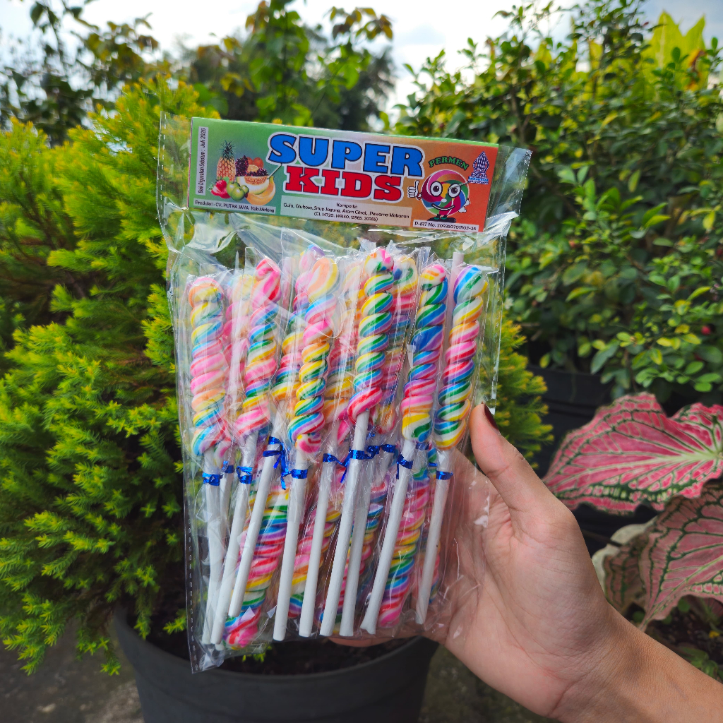 

PERMEN LOLIPOP PELANGI ULIR SUPER KIDS ISI 20 (Langsung dari pabriknya). Cek deskripsi yaa.