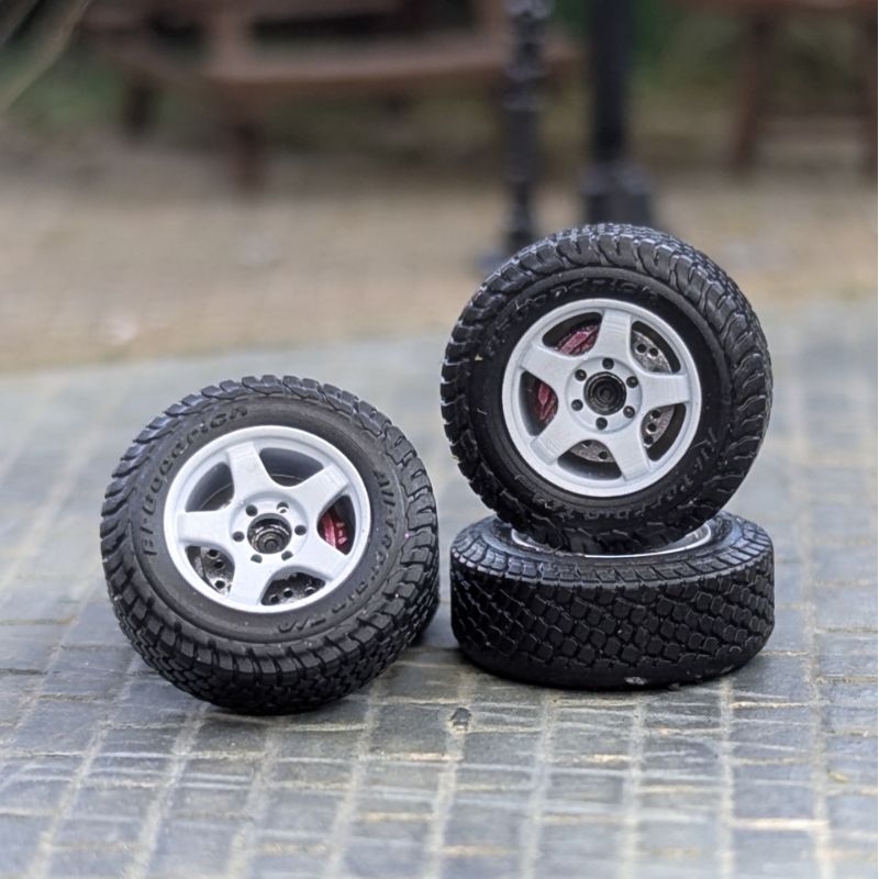 Velg Diecast 1:64 Bradley V not rolling Scale Stance