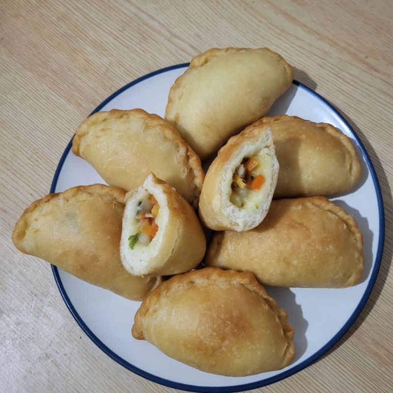 

panada sayur / ikan / ayam jamur