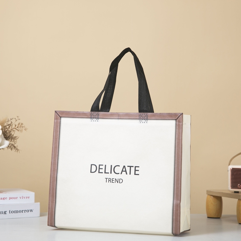 

Tas Spunbond Lipat untuk acara sekolah hampers berkualitasTas Jinjing / Tas Belanja / Tas Spunbond / Tas Souvenir / Tas Jinjing Wanita / Tas Lipat / Tas Kado / Kantong Belanja