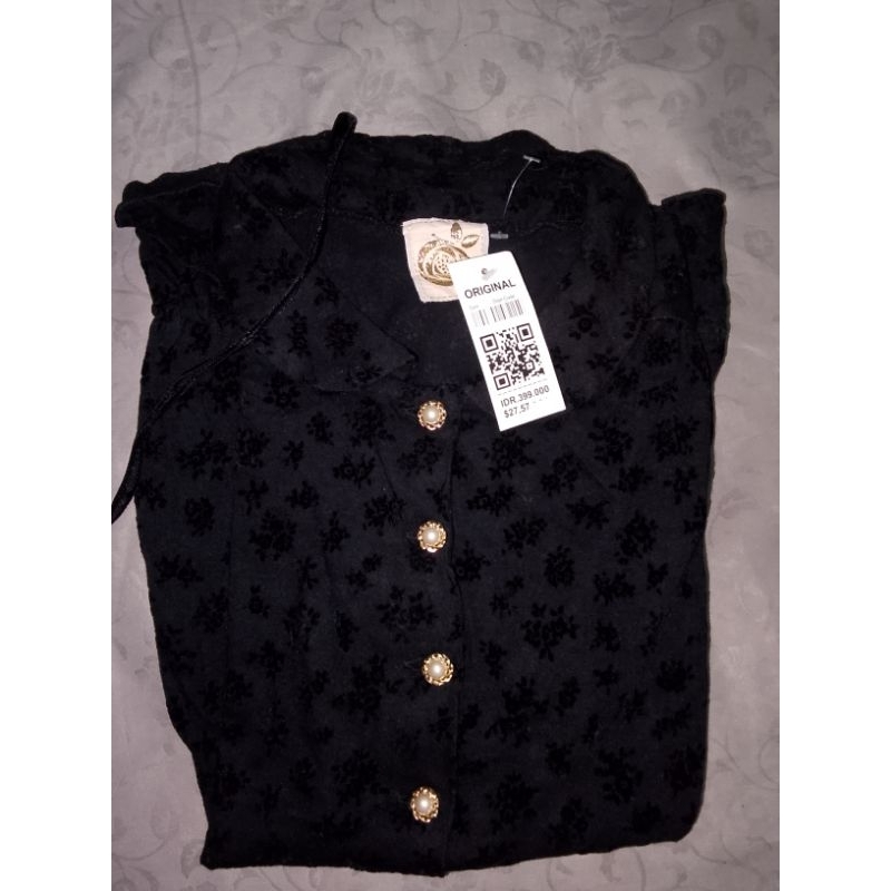 Baju Wanita/Atasan wanita/Kemeja hitam kekinian/Korean style