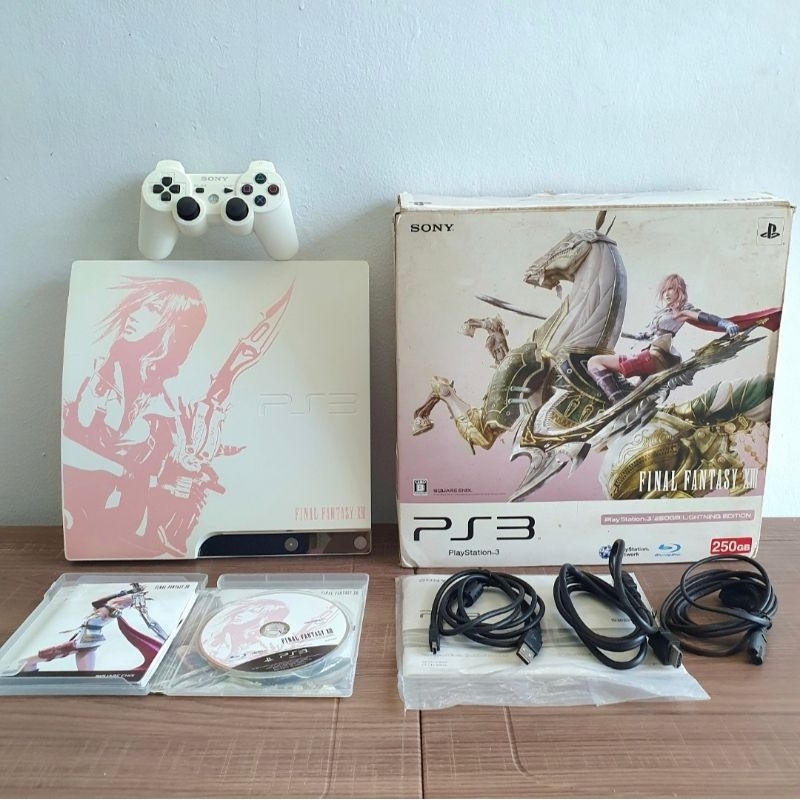 Final Fantasy XIII 13 PS3 Slim Lightning Edition 250GB