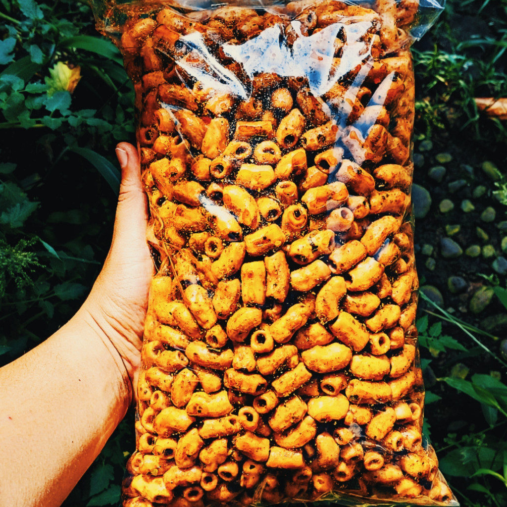 

MAKARONI BANTET 250GR DAUN JERUK KHAS RASASNACK