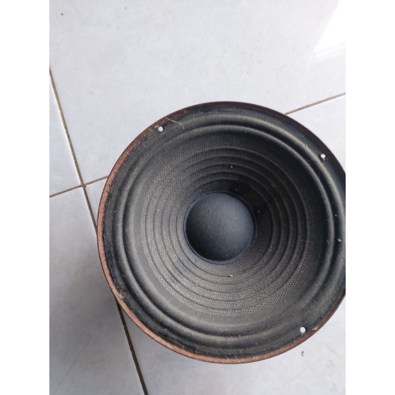 speaker rrt bekas 8 inch.suara normal