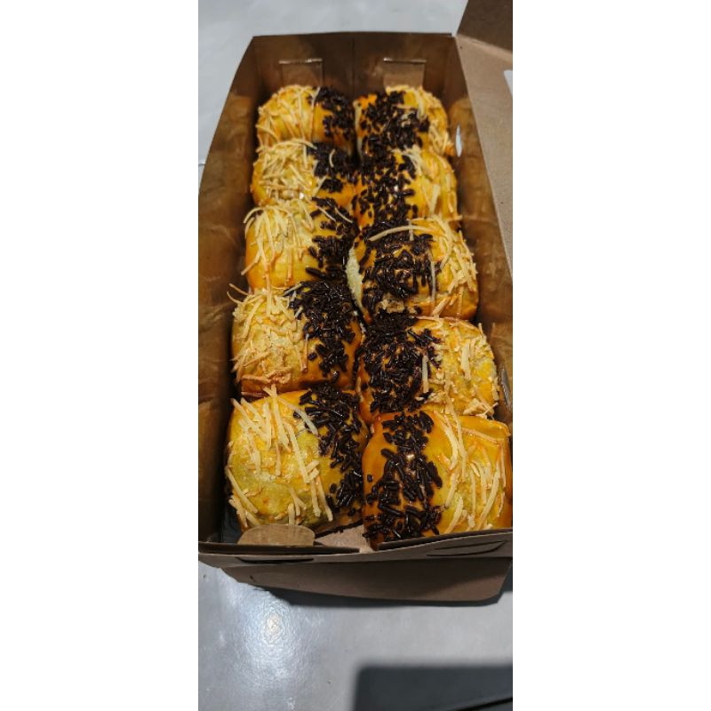 

Kue Bolen Piscok SPESIAL PREMIUM Roti Pisang Coklat Keju Bollen Cokelat