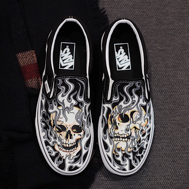 Sepatu Vans Slip On Flame Skulls 100% ORIGINAL RESMI